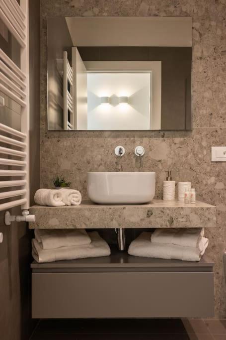 Apartamento Luxury Jacuzzi Nettuno