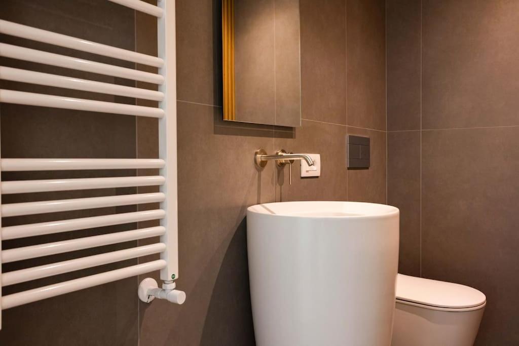Luxury Jacuzzi Nettuno * Palermo